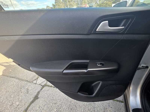 Used Kia Sportage 2016 for sale - 76114949: Photo 18