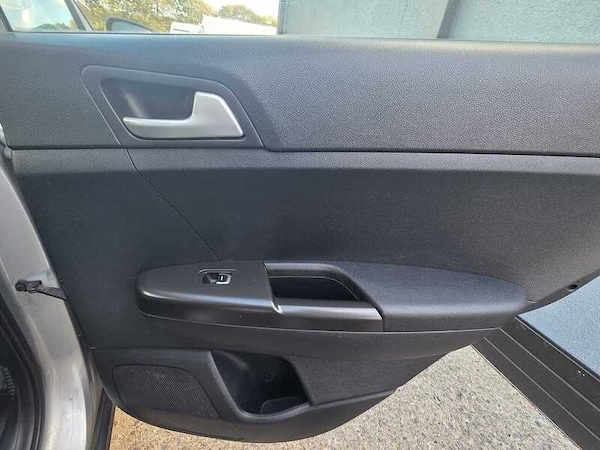 Used Kia Sportage 2016 for sale - 76114949: Photo 20