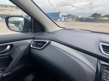Used Nissan Qashqai 2018 for sale - 78871480: Photo