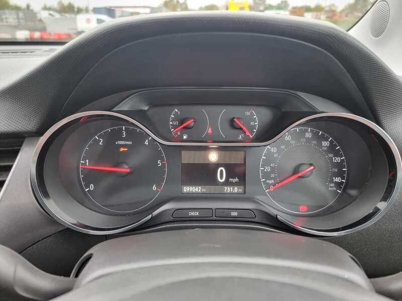 Used Vauxhall Crossland X 2017 for sale - 76274467: Photo 11