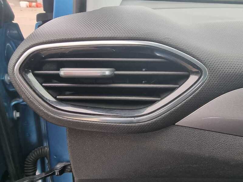 Used Vauxhall Crossland X 2017 for sale - 76274467: Photo 15