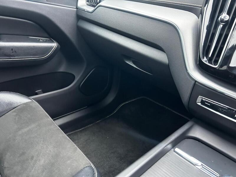 Used Volvo XC60 2018 for sale - 77517487: Photo 17