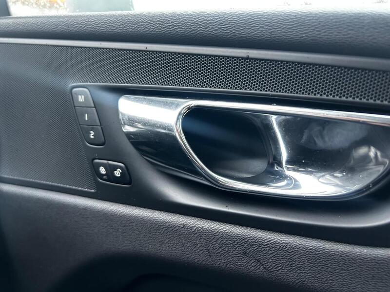 Used Volvo XC60 2018 for sale - 77517487: Photo 24