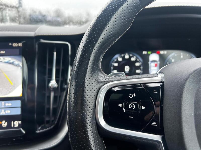 Used Volvo XC60 2018 for sale - 77517487: Photo 28