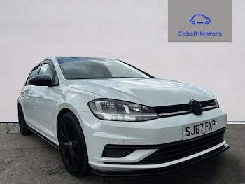 Used Volkswagen Golf 2017 for sale - 77798528: Photo