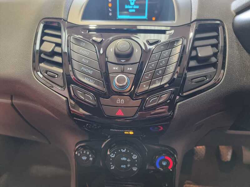 Used Ford Fiesta 2014 for sale - 77704151: Photo 24