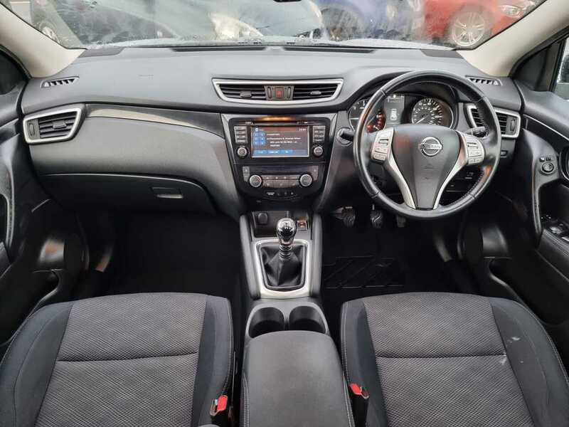 Used Nissan Qashqai 2014 for sale - 76392287: Photo 13