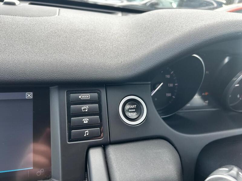 Used Land Rover Discovery Sport 2017 for sale - 78016612: Photo 16