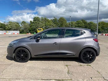 Used Renault Clio 2016 for sale - 78629085: Photo