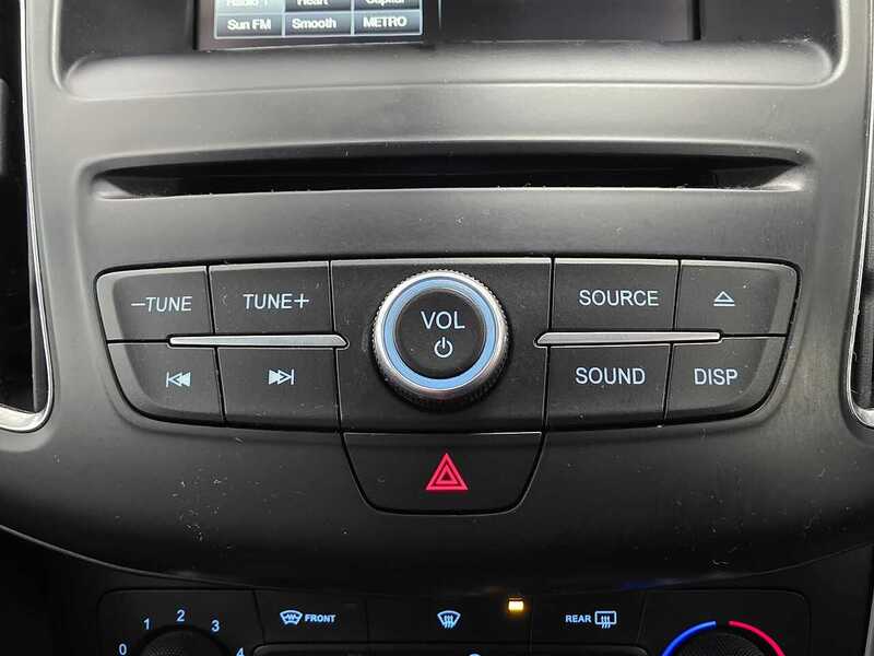 Used Ford Focus 2015 for sale - 75998976: Photo 19