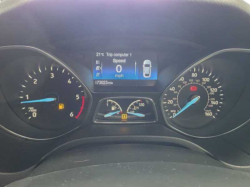 Used Ford Focus 2015 for sale - 75998976: Photo 25