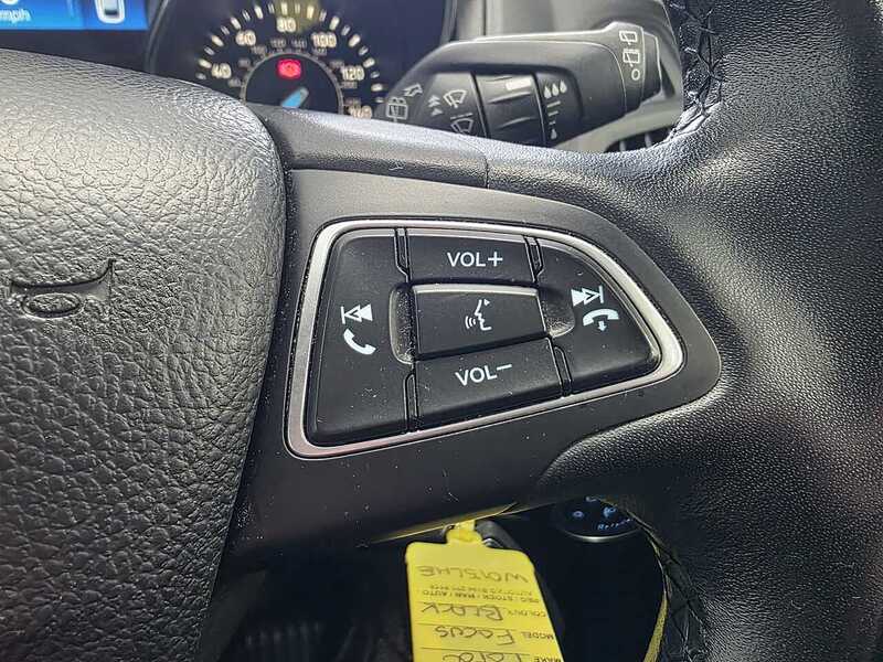 Used Ford Focus 2015 for sale - 75998976: Photo 29