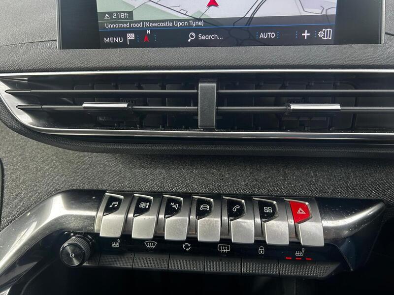 Used Peugeot 3008 2018 for sale - 78016623: Photo 10