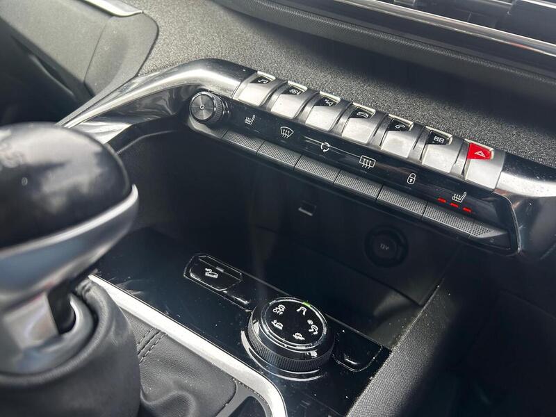 Used Peugeot 3008 2018 for sale - 78016623: Photo 11