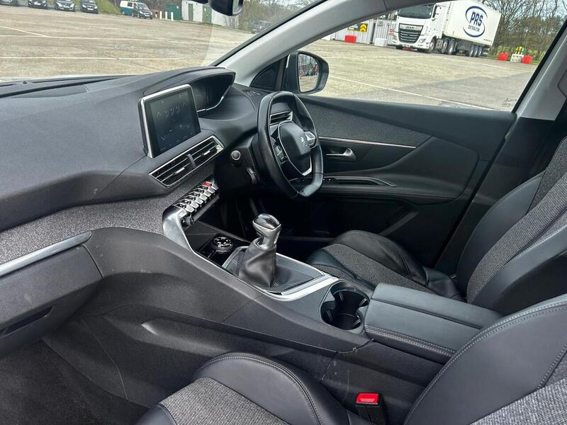 Used Peugeot 3008 2018 for sale - 78016623: Photo 12