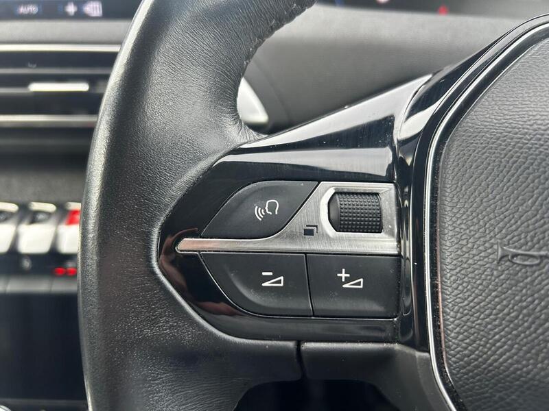 Used Peugeot 3008 2018 for sale - 78016623: Photo 16