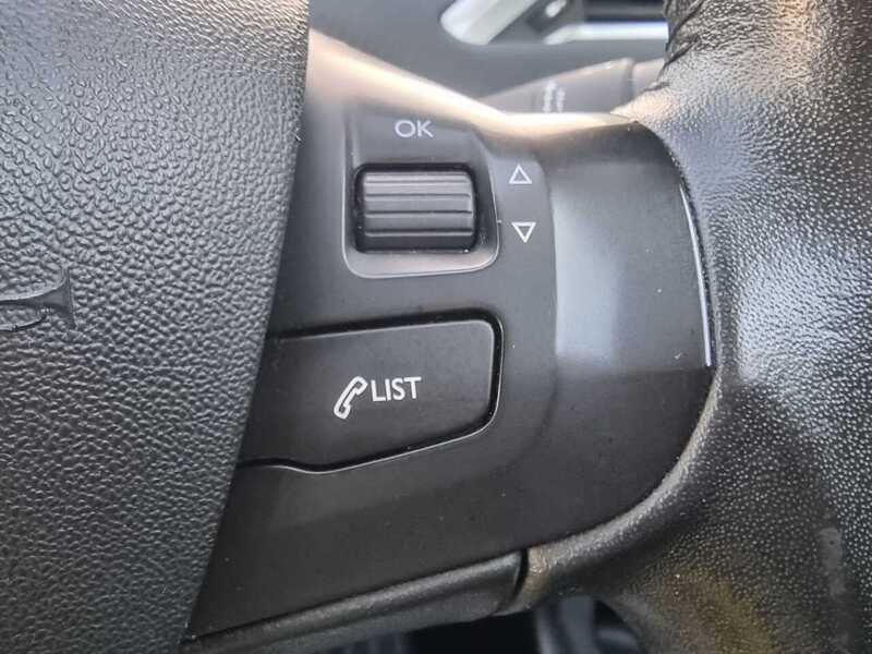 Used Peugeot 2008 2017 for sale - 76618263: Photo 16