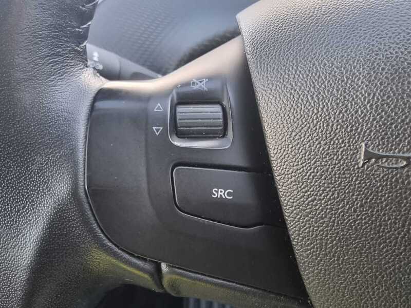 Used Peugeot 2008 2017 for sale - 76618263: Photo 21