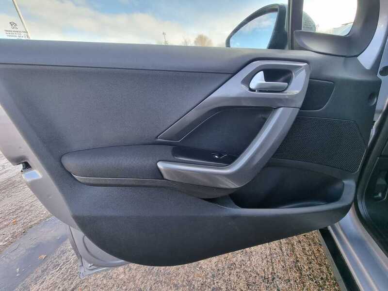 Used Peugeot 2008 2017 for sale - 76618263: Photo 24