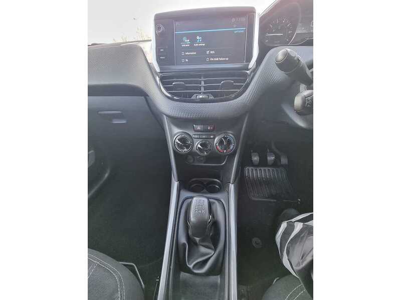 Used Peugeot 2008 2017 for sale - 76618263: Photo 33