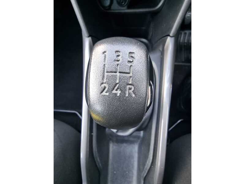 Used Peugeot 2008 2017 for sale - 76618263: Photo 34