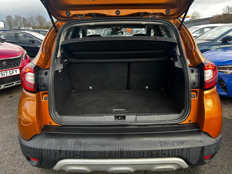 Used Renault Captur 2018 for sale - 77579545: Photo 9