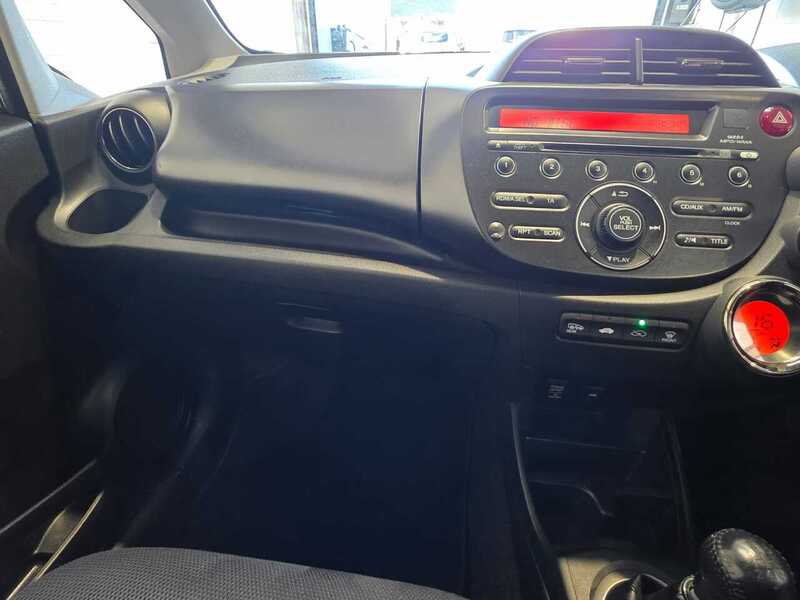 Used Honda Jazz 2014 for sale - 76403244: Photo 14