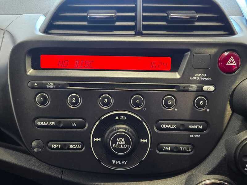 Used Honda Jazz 2014 for sale - 76403244: Photo 34