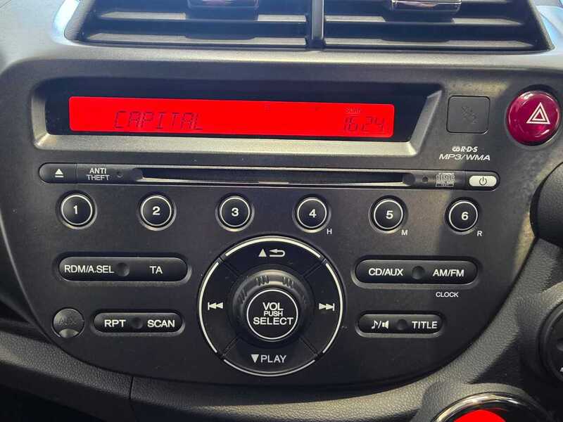 Used Honda Jazz 2014 for sale - 76403244: Photo 37