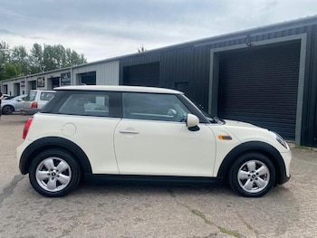 Used MINI Hatch 2016 for sale - 78722702: Photo