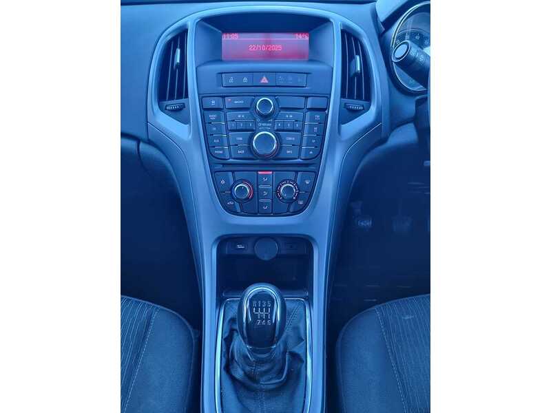 Used Vauxhall Astra GTC 2015 for sale - 77283790: Photo 17