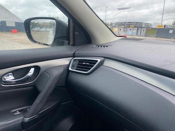 Used Nissan Qashqai 2018 for sale - 78871495: Photo