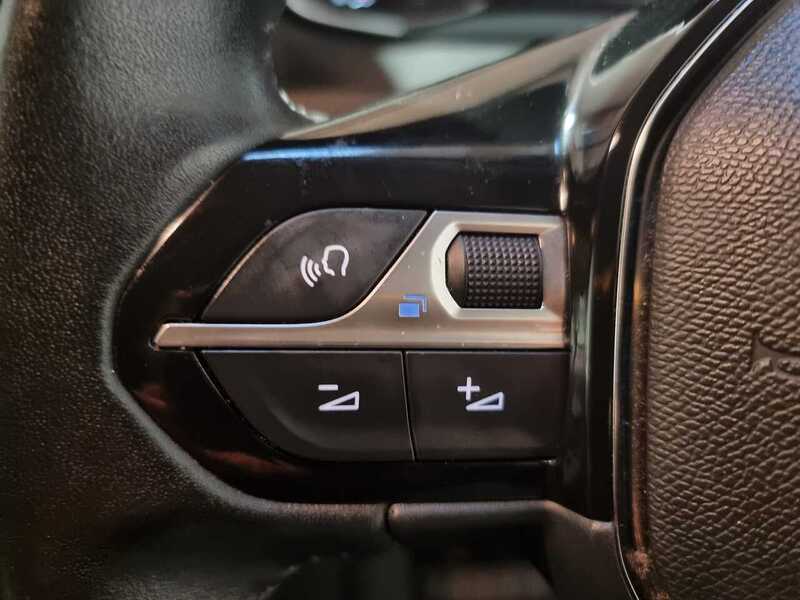 Used Peugeot 208 2021 for sale - 76821345: Photo 20