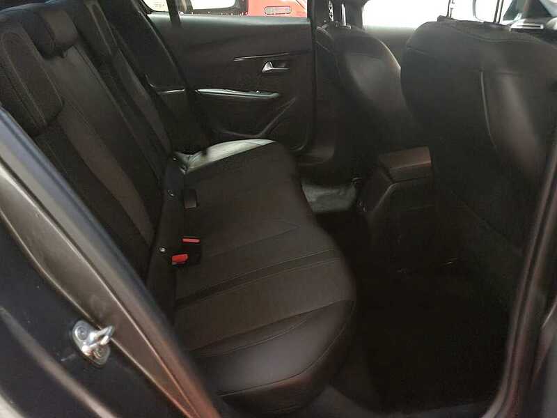 Used Peugeot 208 2021 for sale - 76821345: Photo 31