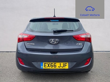 Used Hyundai i30 2016 for sale - 79435950: Photo