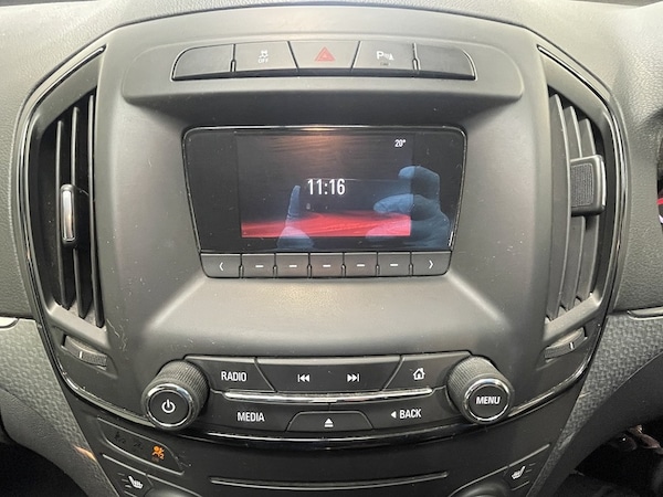 Used Vauxhall Insignia 2013 for sale - 76232399: Photo 20