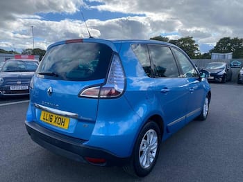 Used Renault Scenic 2016 for sale - 79817424: Photo