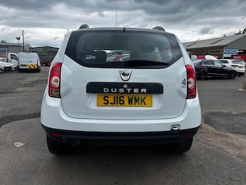 Used Dacia Duster 2016 for sale - 79019125: Photo