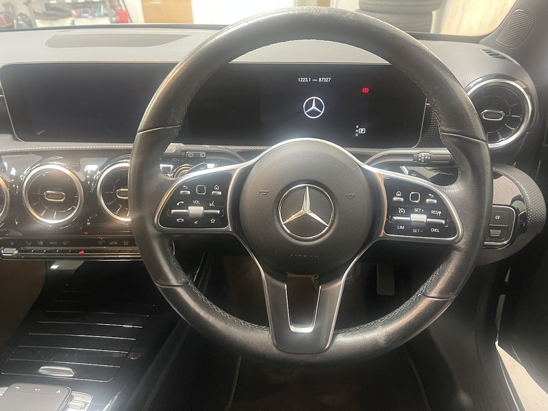 Used Mercedes-Benz A-Class 2019 for sale - 76143719: Photo 11