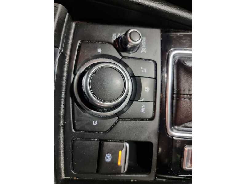 Used Mazda Mazda3 2016 for sale - 76821342: Photo 28