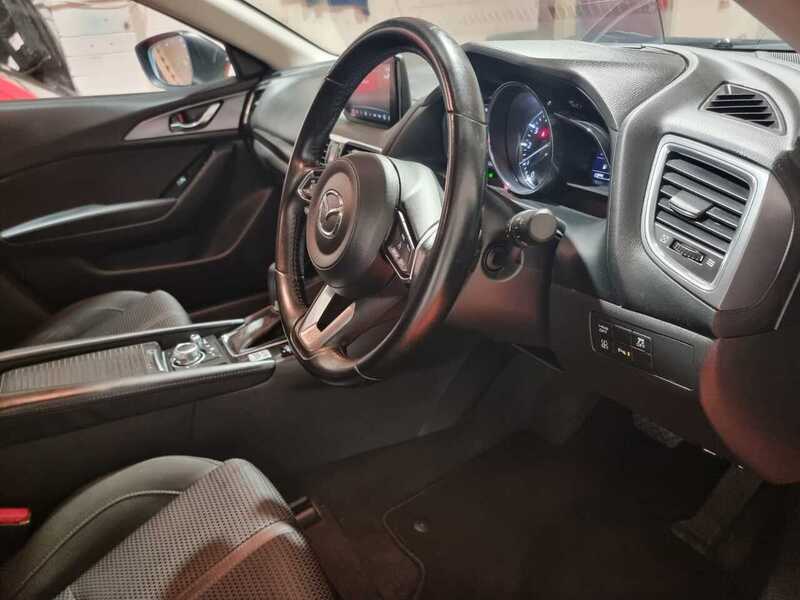 Used Mazda Mazda3 2016 for sale - 76821342: Photo 9