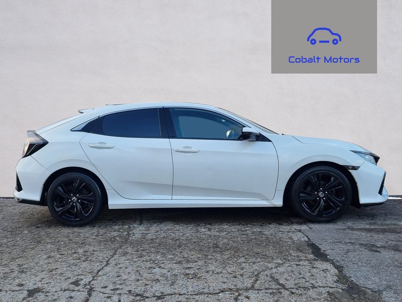 Used Honda Civic 2018 for sale - 77508147: Photo 2