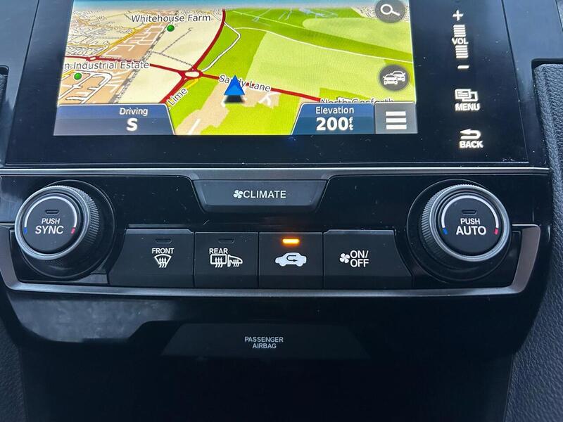 Used Honda Civic 2018 for sale - 77508147: Photo 22