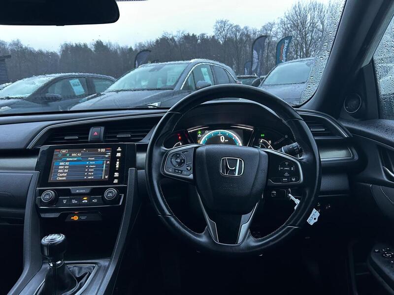 Used Honda Civic 2018 for sale - 77508147: Photo 25