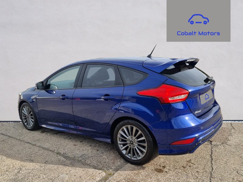 Used Ford Focus 2017 for sale - 76262560: Photo 4