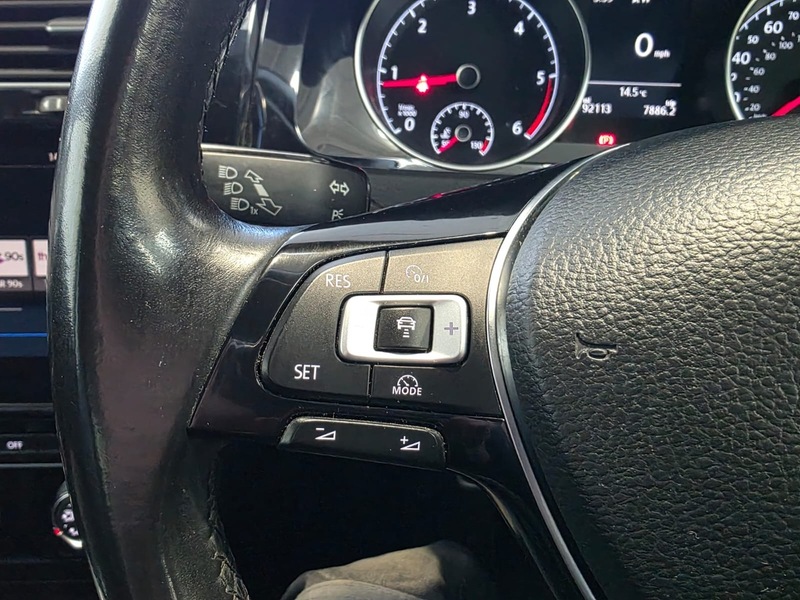 Used Volkswagen Golf 2017 for sale - 76047043: Photo 19