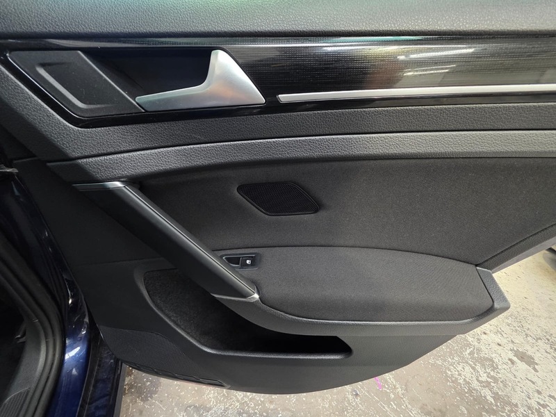 Used Volkswagen Golf 2017 for sale - 76047043: Photo 32