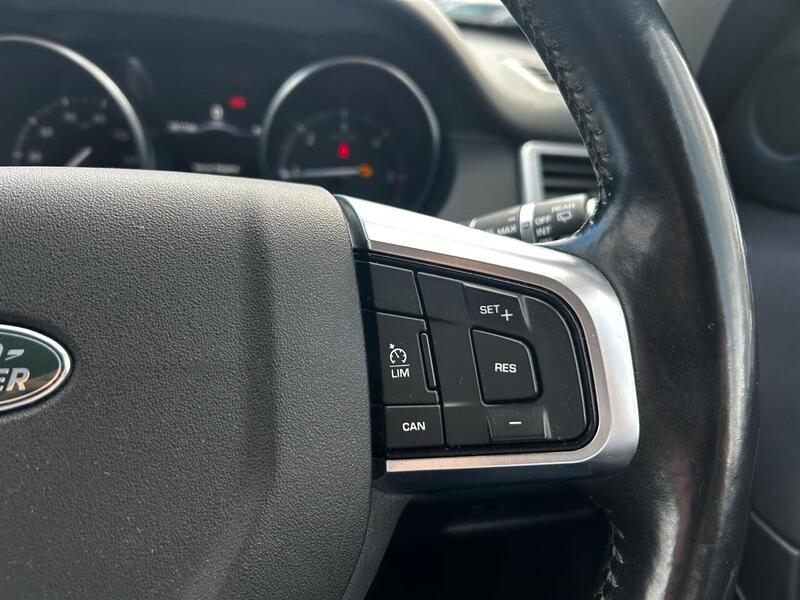 Used Land Rover Discovery Sport 2017 for sale - 77953498: Photo 12