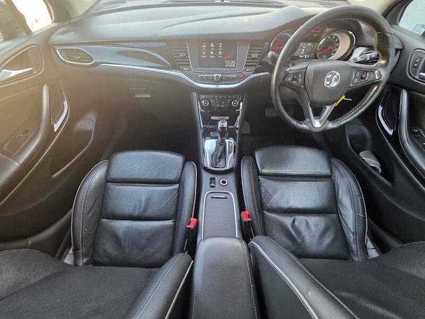 Used Vauxhall Astra 2015 for sale - 76210987: Photo 10