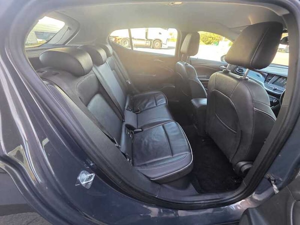 Used Vauxhall Astra 2015 for sale - 76210987: Photo 11